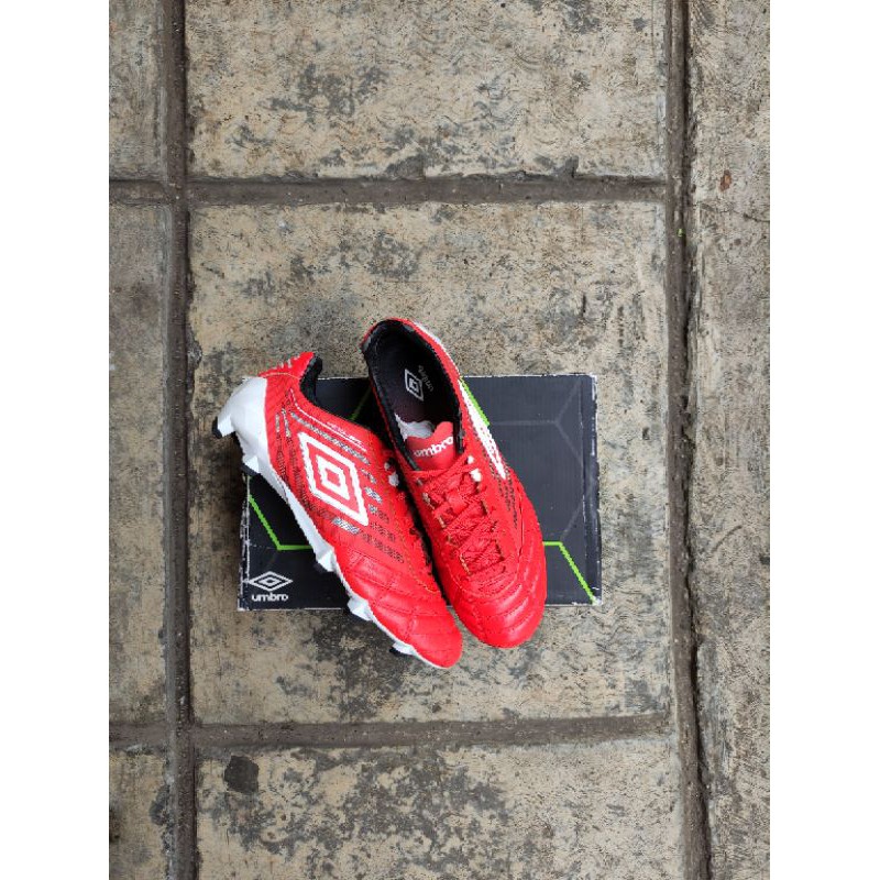 Sepatu Bola Umbro Medusae Pro HG/ FG