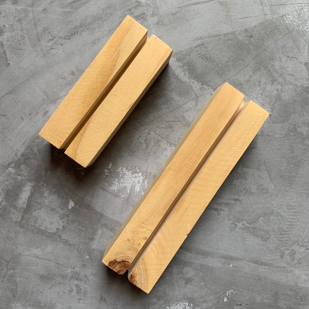 Extra Wood Stand Acrylic | Stand Kayu | REGRETLESS.ID