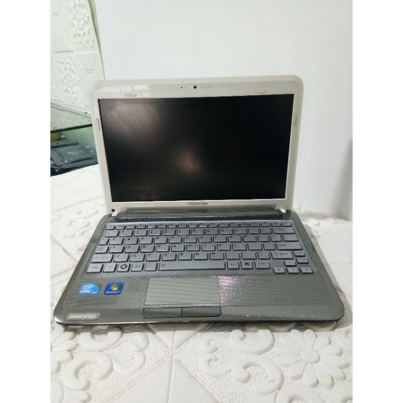 TOSHIBA Portege i3/2GB/320GB/Win7 second