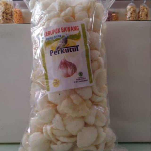 

Kerupuk bawang khas cirebon