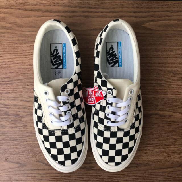 vans era crft podium