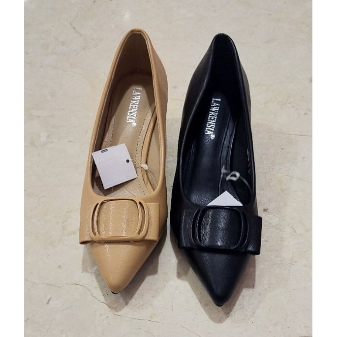 sepatu wanita lawrensia