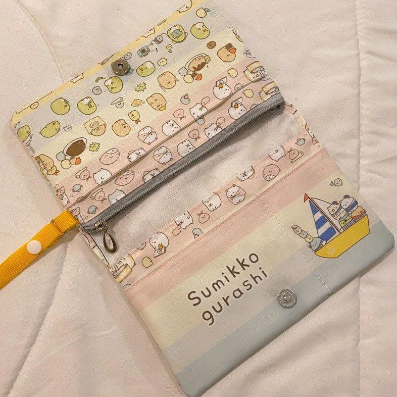 TISSUE POCKET, pouch tissue 5 in 1, new normal kit mickey minnie snoopy pooh disney (KODE 6246)