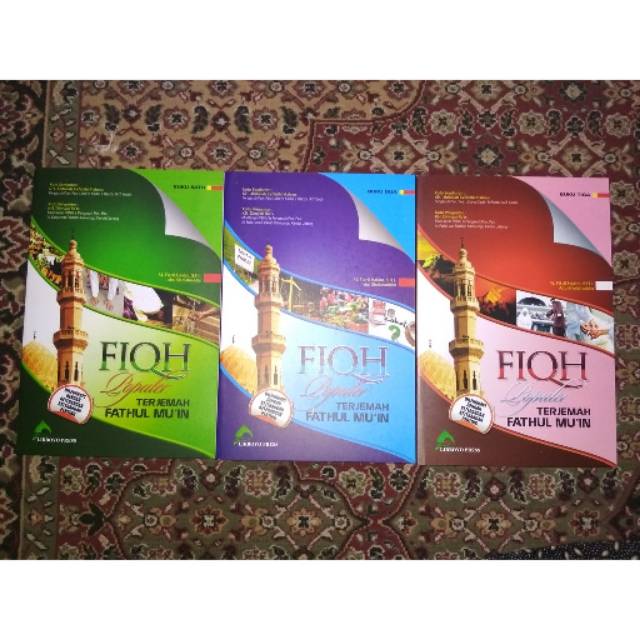 Fiqih Populer TERJEMAH FATHUL MUIN Buku Makna Pesantren dan Kitab Terjemah Kajian Analisis Lirboyo