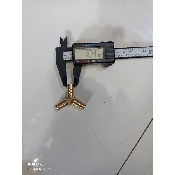 Sambungan selang gaz segitiga / Sambungan Y / kuningan  canang 3 ukuran 11,4mm