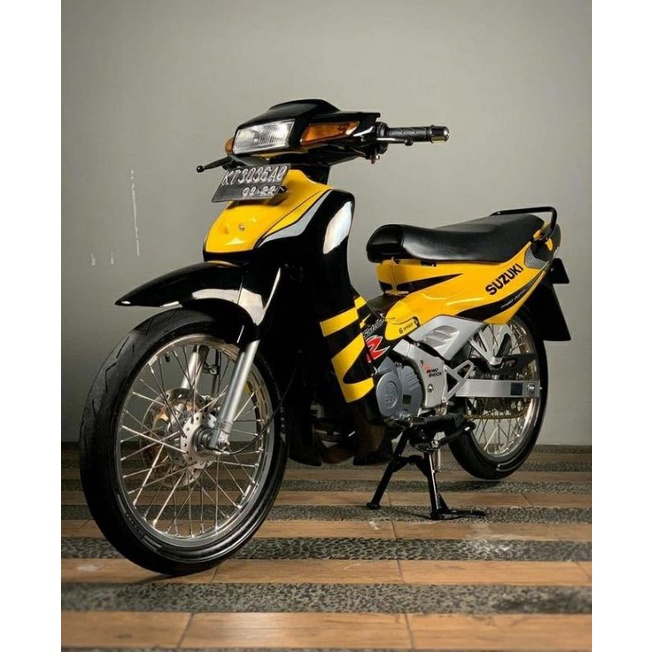 Striping List Sticker Standar Ori Suzuki Satria Lumba 2002 hitam kuning Striping Satria Lumba 2002
