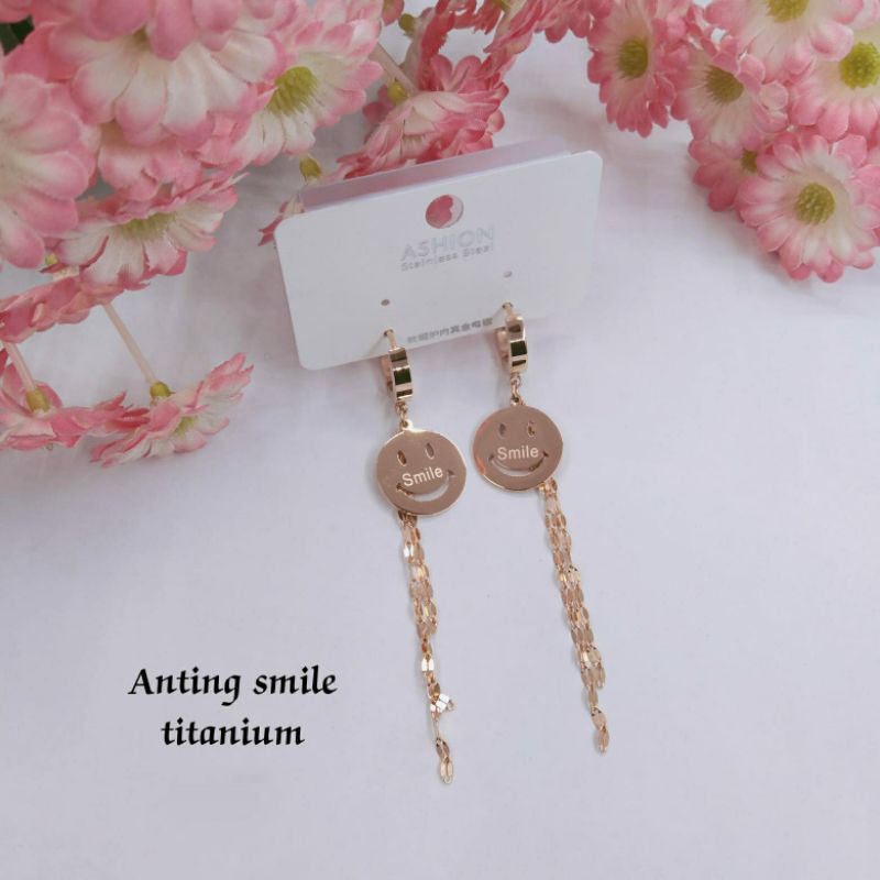 Fourfashion Anting Titanium Smile Kekinian S197