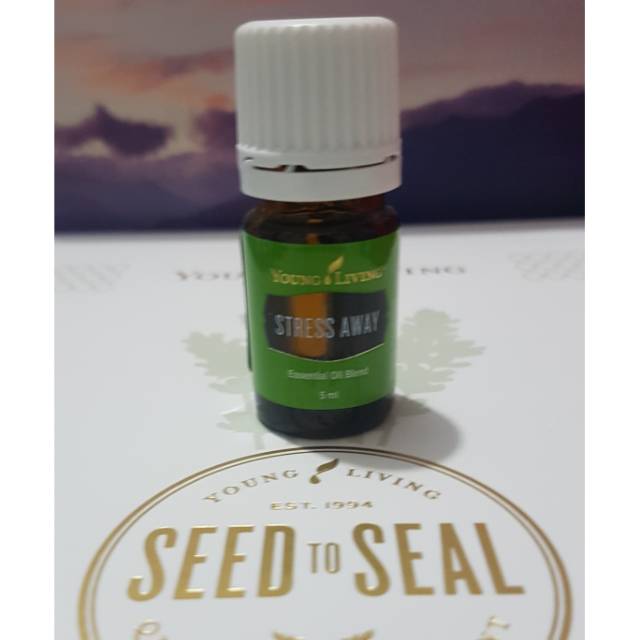 Stressaway essential oil Young Living. 100%Original. No dilute. Segel/New