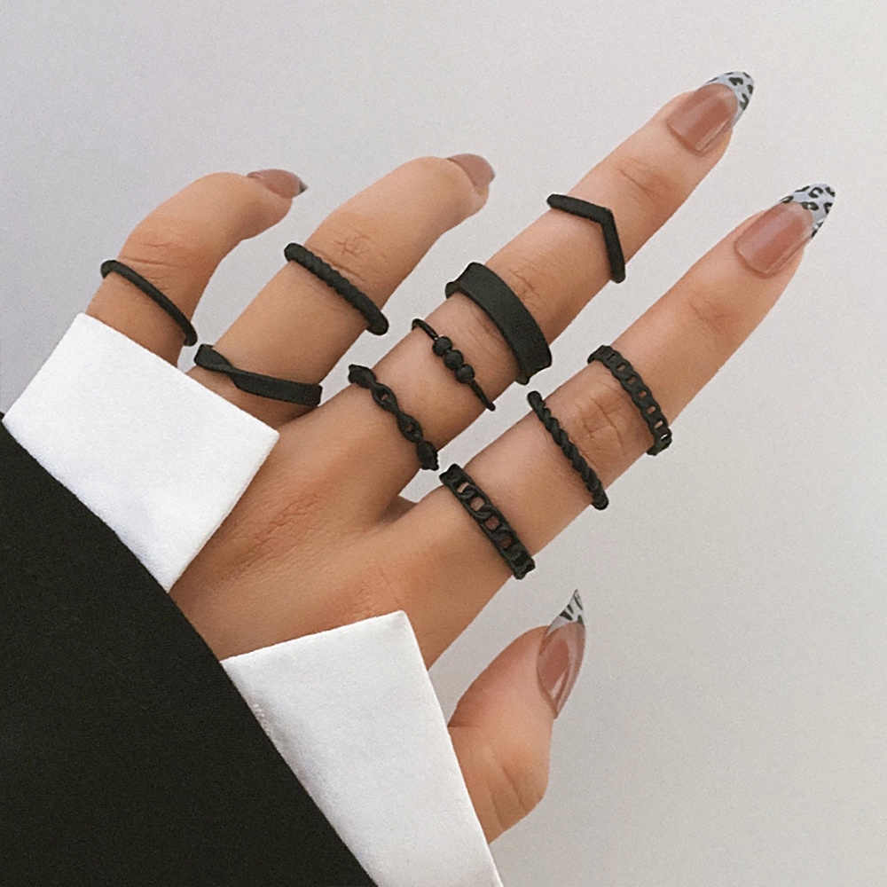 10pcs / set Cincin Desain Kupu-Kupu Warna Hitam Gaya Punk Vintage Korea Untuk Wanita