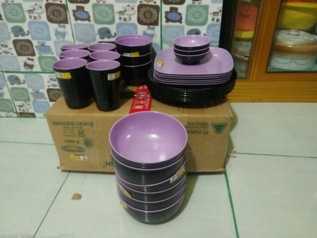 Set Golden Dragon Piring Cekung