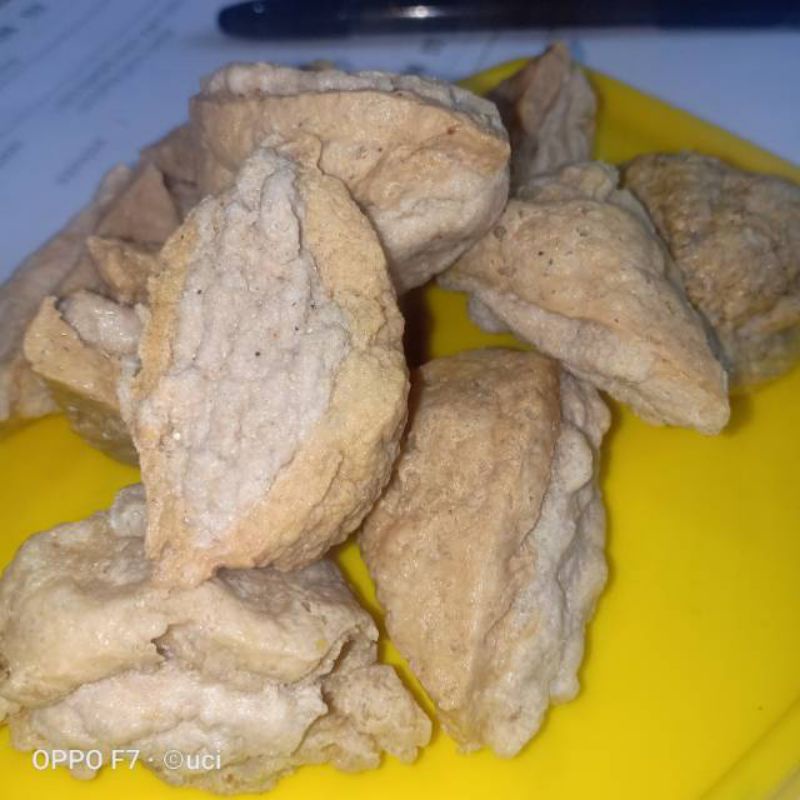 

Tahu kering cuanki isi 10 pcs perbungkus