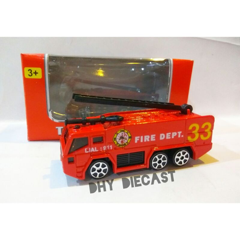 Miniatur Street Machine Diecast Mobil Truck Pemadam Kebakaran Dept 33 Pro Engine