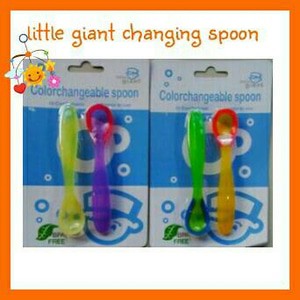 Little Giant Color Changeable Spoon Set / Sendok Sensor