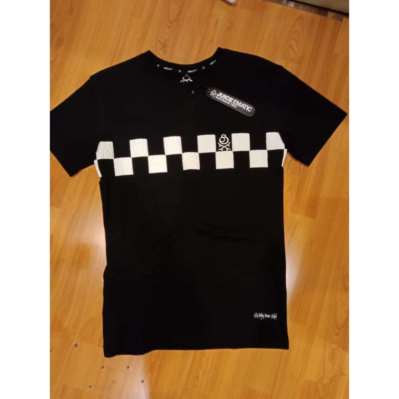 Kaos Hitam pria caker board Juice Ematic