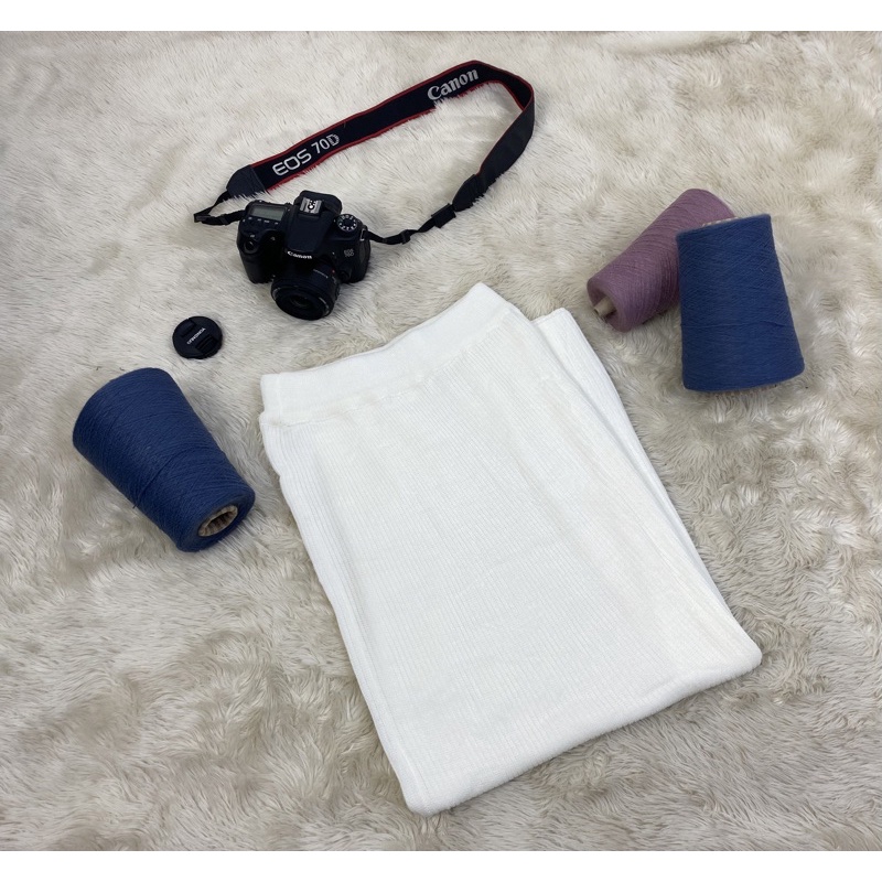 ROK SPAN RAJUT PREMIUM TEBAL KNIT KNITTED RAJUTAN SPAN ROK CARDIGAN ROK PANJANG WANITA /Rok span panjang/rok span rajut premium/rok span knitted/rok/rok wanita panjang/rok span hitam/rok plisket/rok plisket premium/rajut/cardigan/knit/knitted-BW