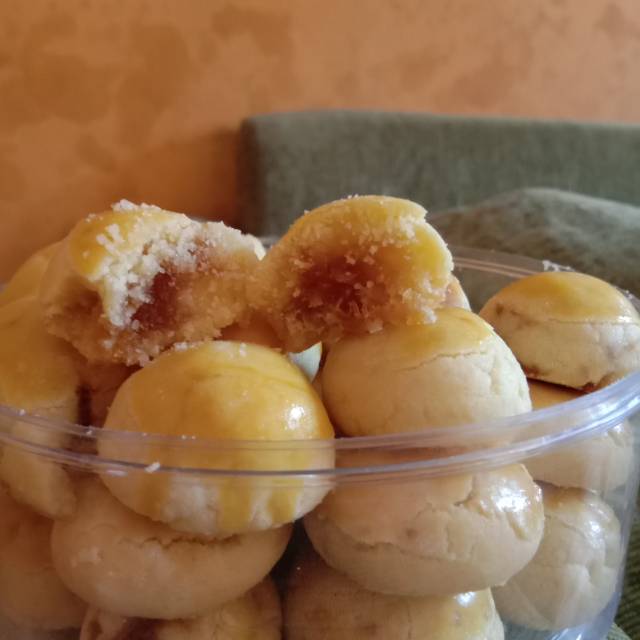 

NASTAR NANAS/NASTAR LEBARAN/KUE LEBARAN/KUE KERING