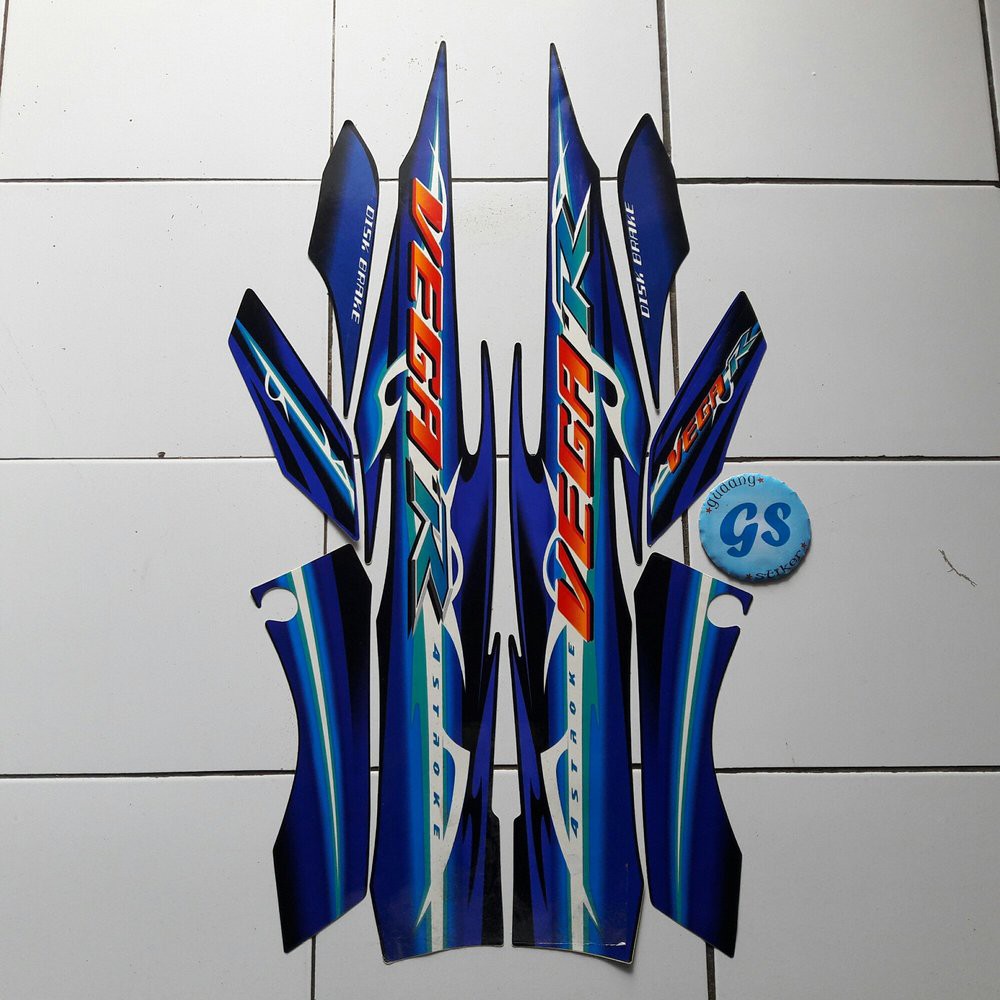 stiker motor vega r 2007 hitam-biru