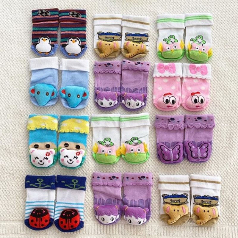Kaos Kaus Kaki Boneka Aksesoris Perlengkapan Fashion Anak Bayi Newborn Karakter 3d alo