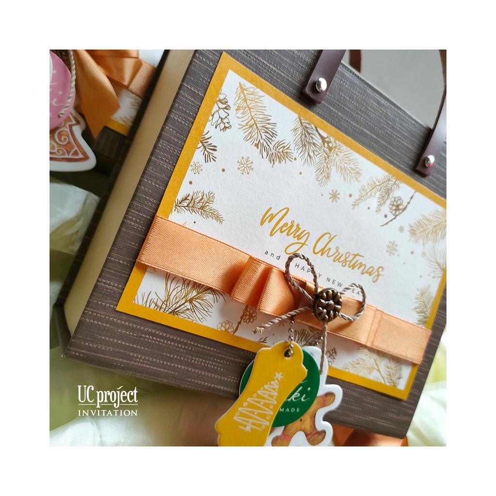 

Packaging Hampers Kotak Hardbox Christmas Natal with handle 17,5x15,5x8cm - Choco (tanpa toples) D