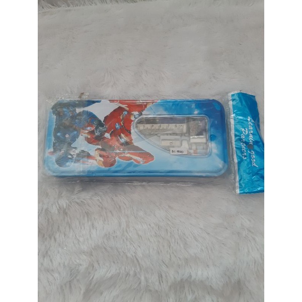 

Kotak Pensil Karakter Set Alat Tulis