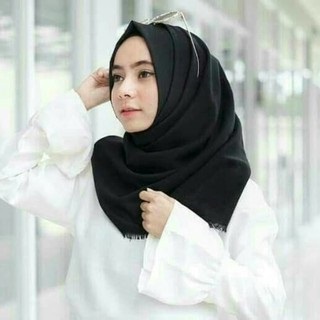 Helen_shop86   Hijab Saudia Rawis  Jilbab Segiempat Coton  Kerudung Saudi Segi Empat Polos Jilbab Skolah