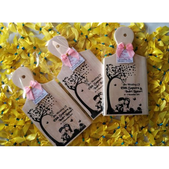 

Souvenir Pernikahan Telenan 10x20cm Pita+Kartu Ucapan packing plastik