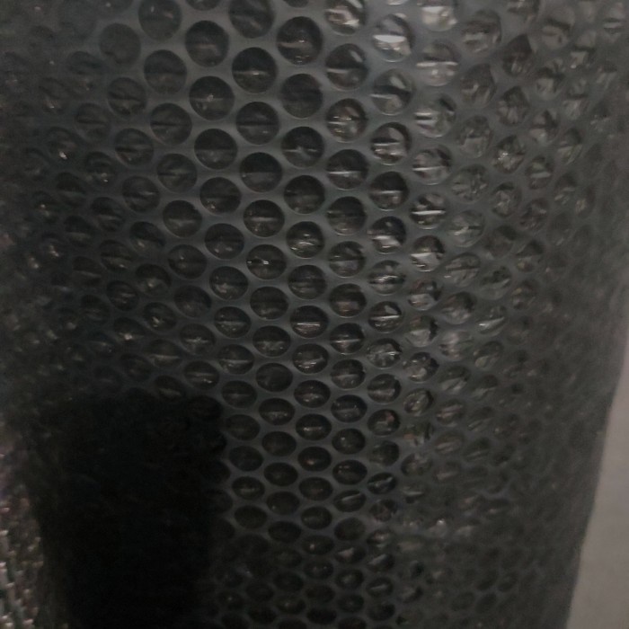 bubble wrap tebal tambahan pengiriman saja tidak dijual per meter