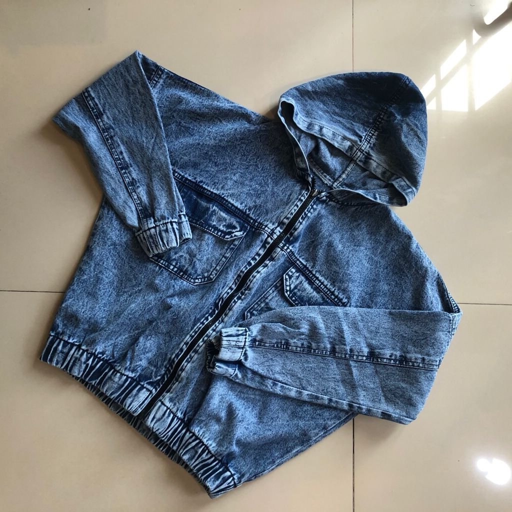 jaket jeans crop girls republic I jaket denim hoodie sandwash I hoodie jacket I jaket jeans oversize wanita