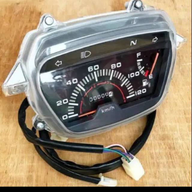 Speedometer astrea grand