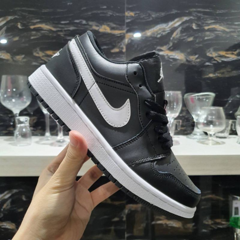 j1 low black