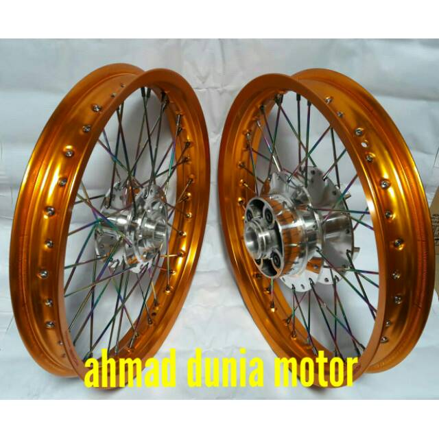 Velg jari jari tiger revo Size 215 185 ring 17 siap pakai.