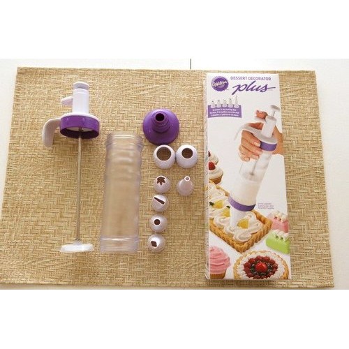 VOM 0403 Wilton Dessert Decorator Plus Alat Dekor Penghias Kue - 0403