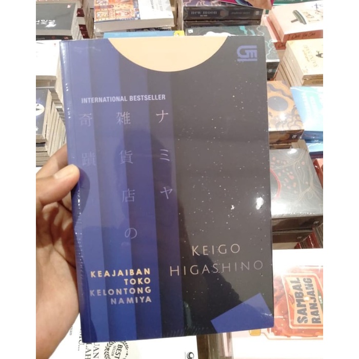 

MUST HAVE!! BUKU KEAJAIBAN TOKO KELONTONG NAMIYA ORIGINAL 100% DAN BEST SELLER TERMURAH