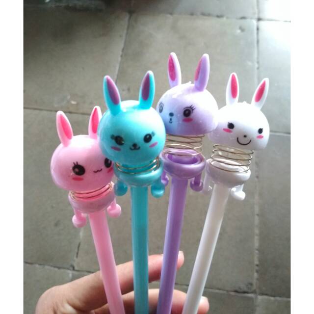 

Pulpen Per karakter Kelinci lucu isi 12 pcs
