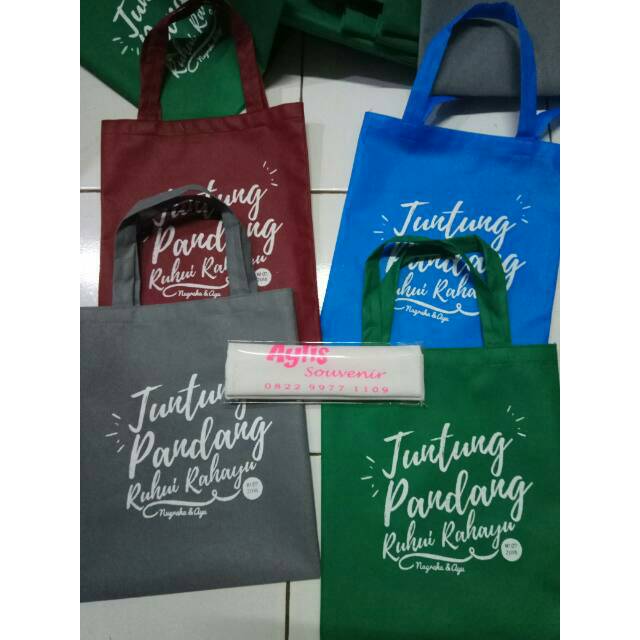 

PO 2530 tas souvenir pernikahan 70 gsm +sablon +packing