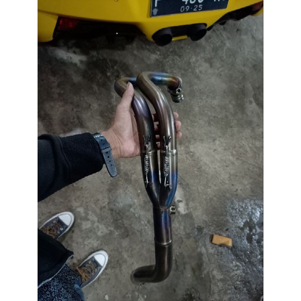 header r9 titanium cbr 250rr