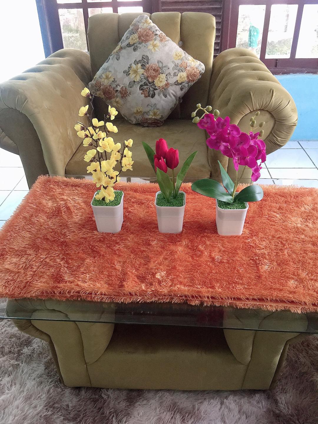 Bunga Sakura Kuning Artificial Plus Pot