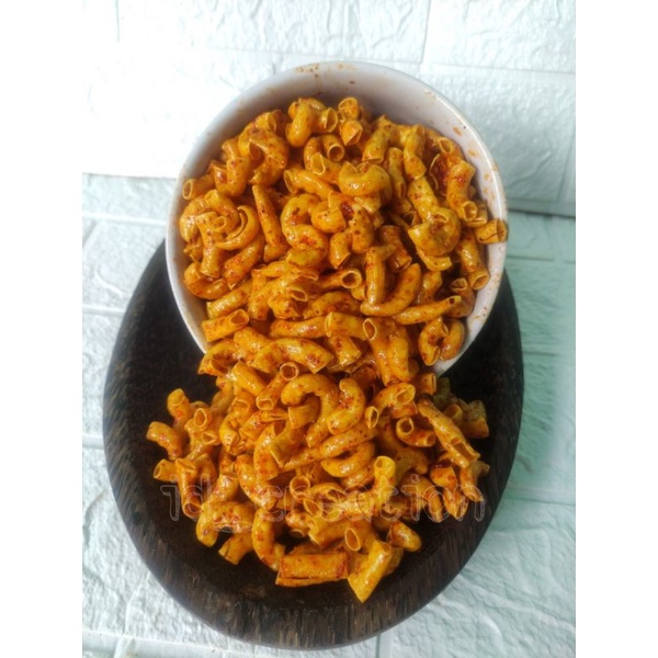 

makroni keriuk/sebring makroni/makroni daun jeruk pedas original 500 gram