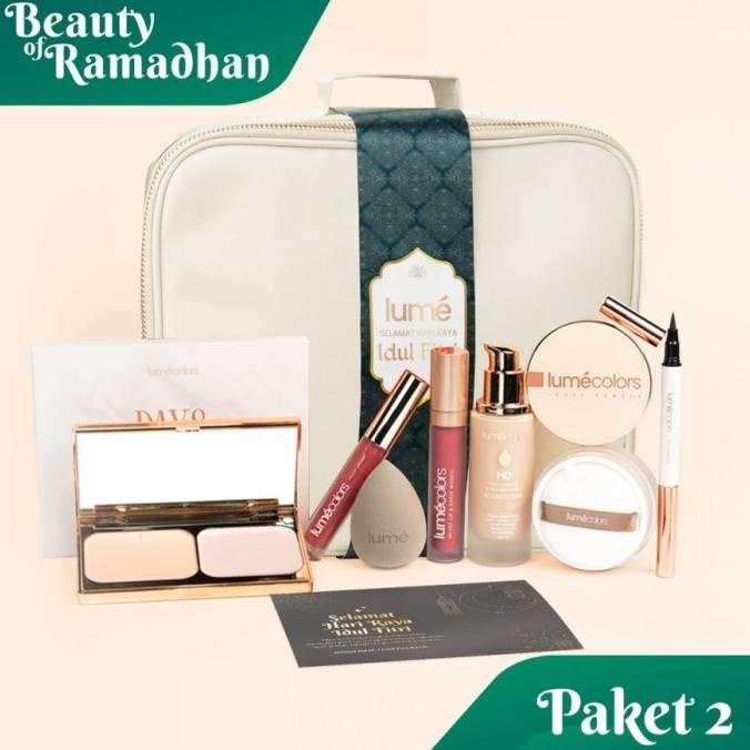 

Paket Hampers Lumecolors Kosmetik Dan Pouch Make Up Lebaran Idul Fitri
