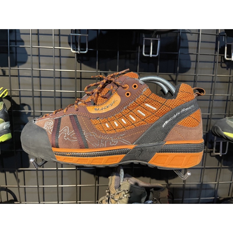 sepatu hiking Blackyak Original