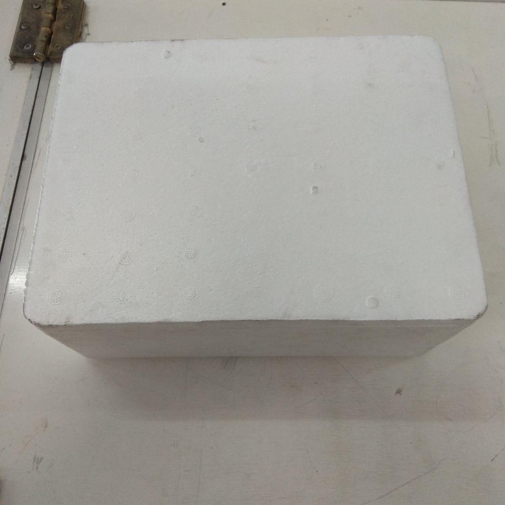 gabus box sushi / styrofoam box sushi / styrofoam kecil 2kg (pengiriman instan)