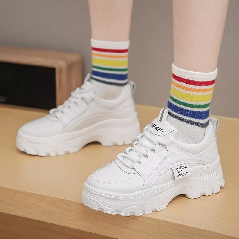 R9 Nesya Sepatu Sneakers Wanita Korea Sepatu wanita 2022