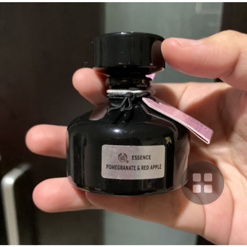 [ORIGINAL 100%] The Body Shop Essence (Parfum Oil) Pomegranate & Red Apple 20ml TBS perfume oil