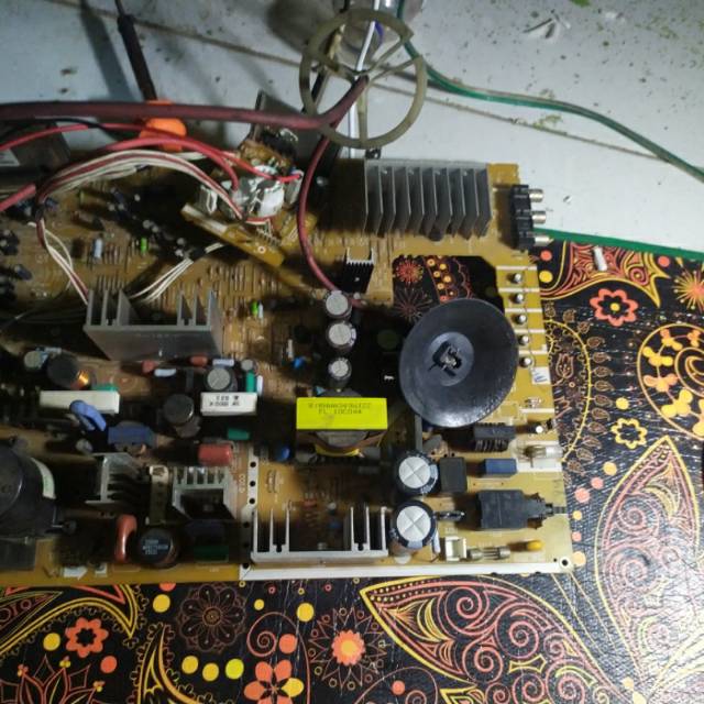 Mesin tv sharp slim 29 inchi