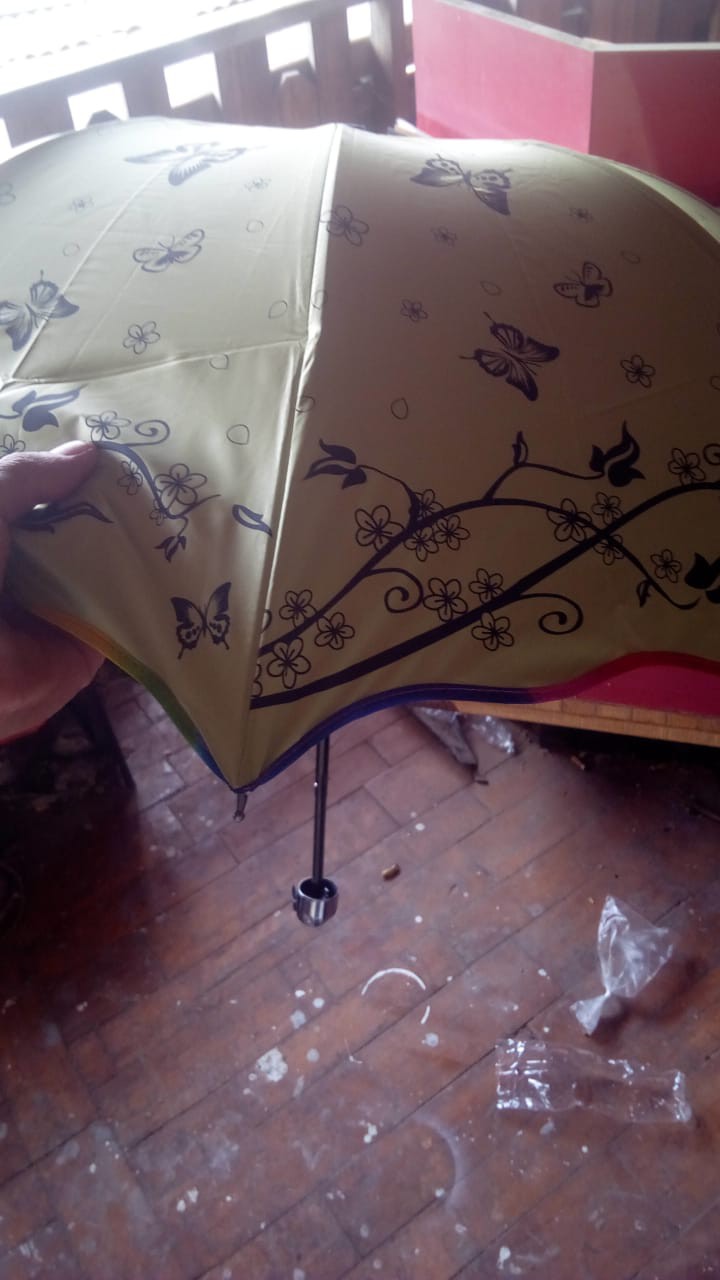 Payung Fancy Lipat 4 Corak Kupu & Daun Merk Osaka Bw014