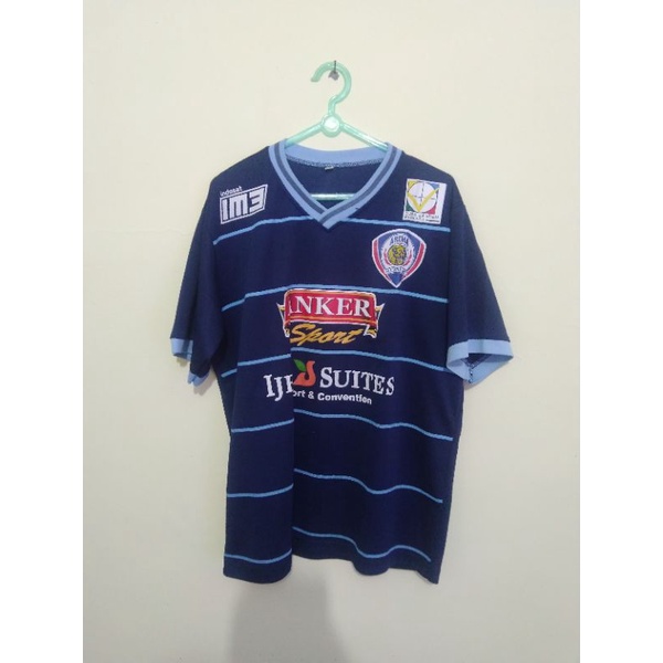 jersey arema edisi juara java sunrise cup 2015