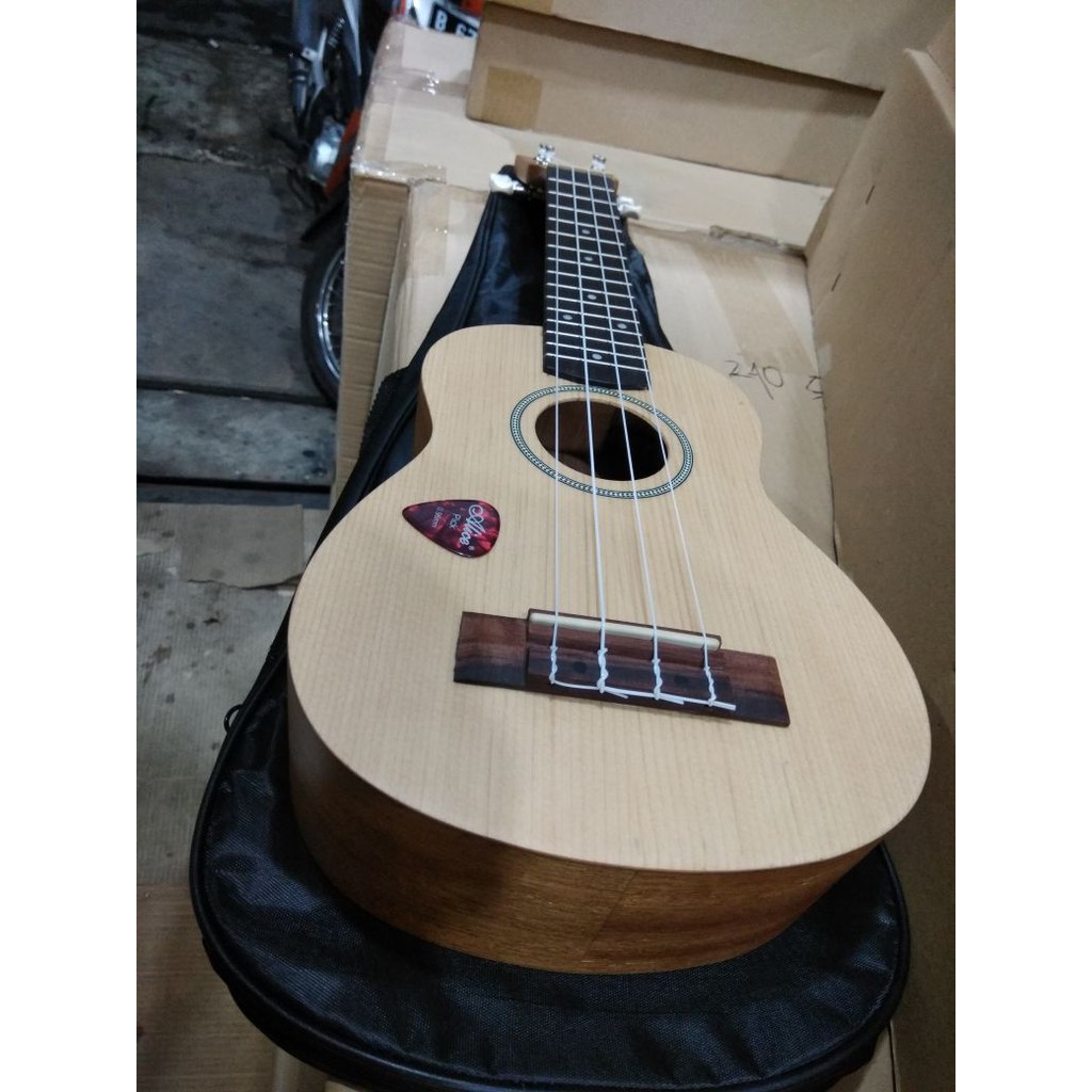 Ukulele Soprano Original Jakarta Murah