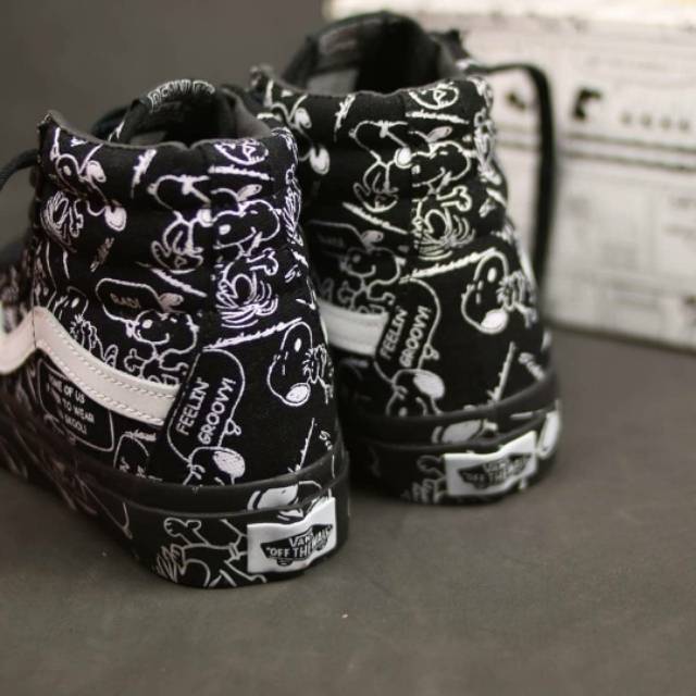 Obral Vans Premium SK8 High Series Peanuts Snoopy Black