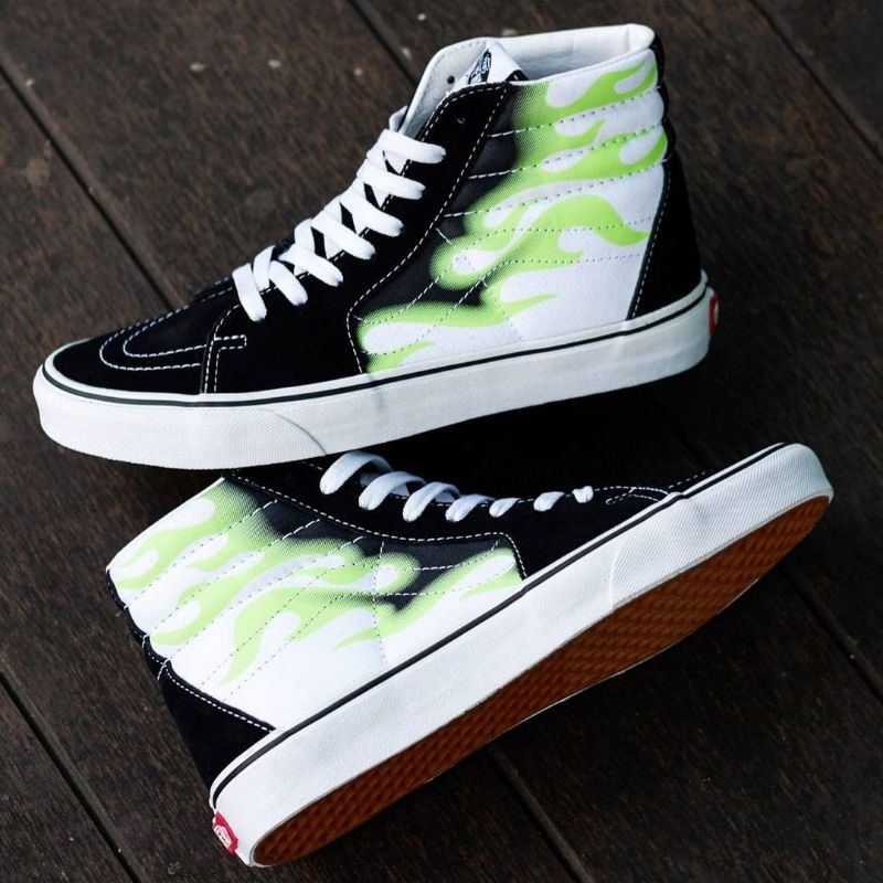 VANS SK-8 HI FLAME GREEN BLACK TRUE WHITE(RESMI PT.NAVYA INDONESIA)