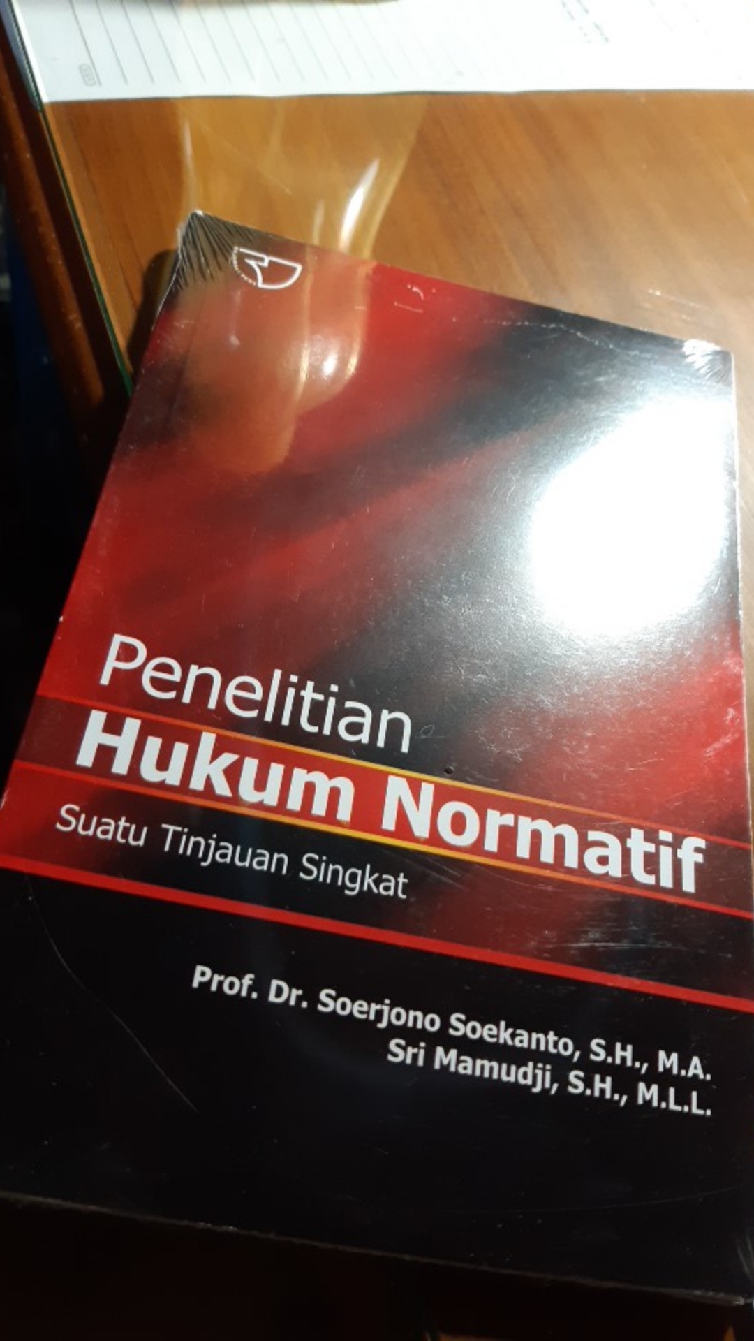 Penelitian Hukum Normatif Suatu Tinjauan Singkat Oleh Soerjono Soekanto Sri Mamudji Shopee Indonesia